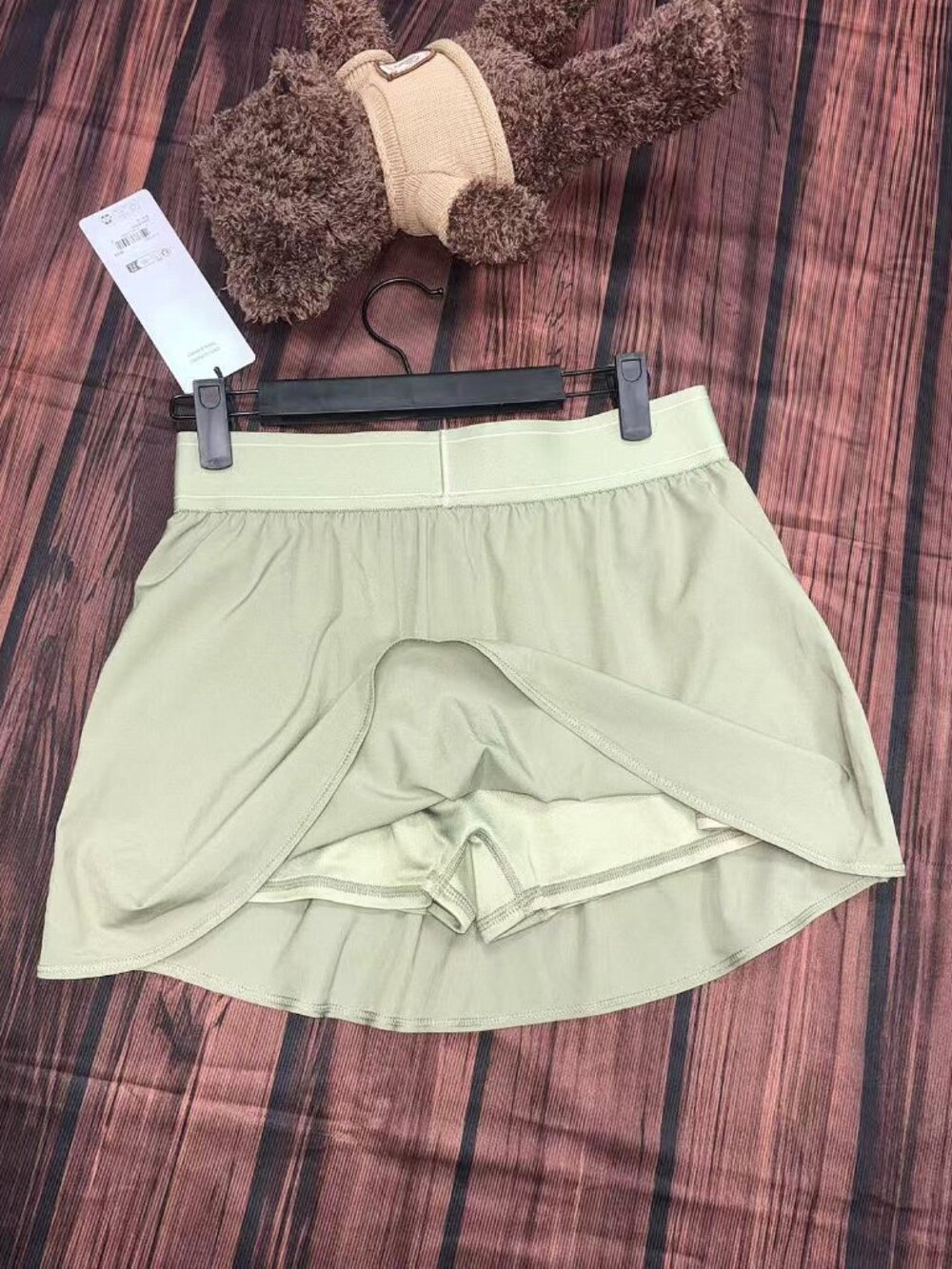 🔥Brand New Alo Yoga Match Point Tennis Skirt (Dune Grass) Women's🪻 - Picture 7 of 8